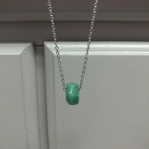 Green Aventurine Necklace Natural Gemstone Crystal Pendant Stainless-Steel 17.7" - Picture 16 of 17